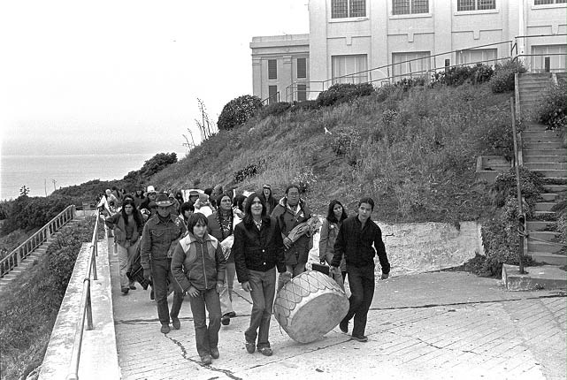 01_walk_ceremony_1980.jpg